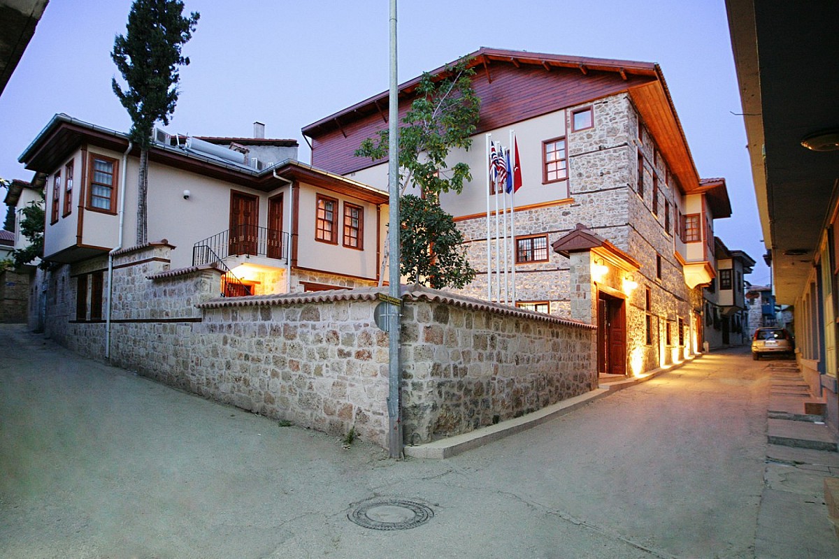 Mediterra Art Boutique Hotel