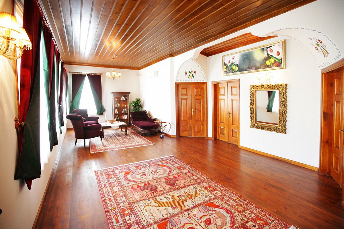 Mediterra Art Boutique Hotel