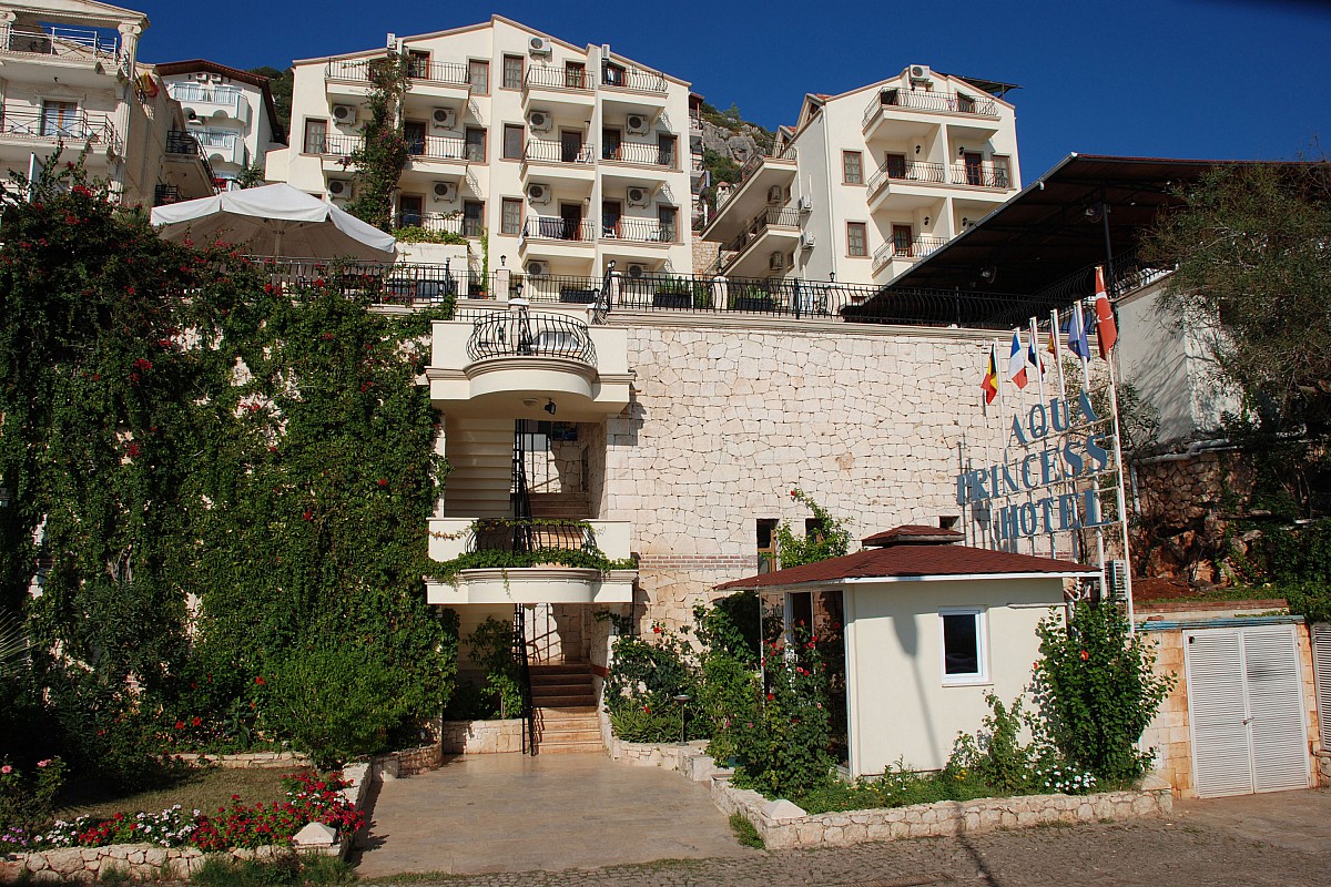 Aqua Princess Hotel 