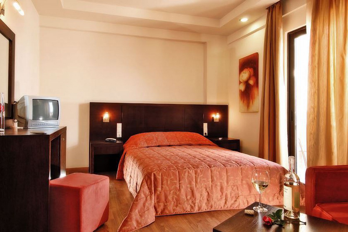 Hotel Eva Mare - Agia Pelagia