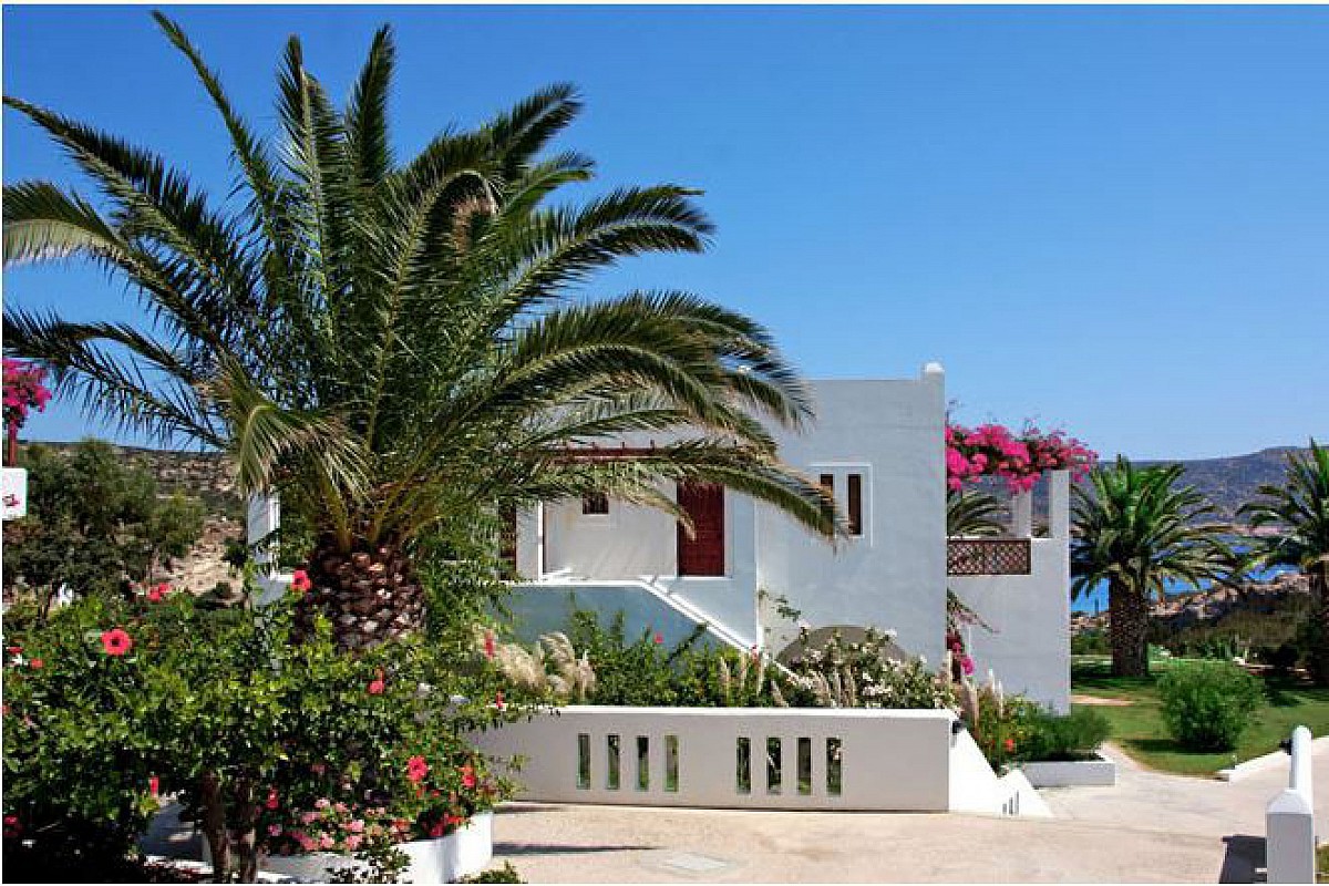 Amoopi Bay Hotel - Amoopi