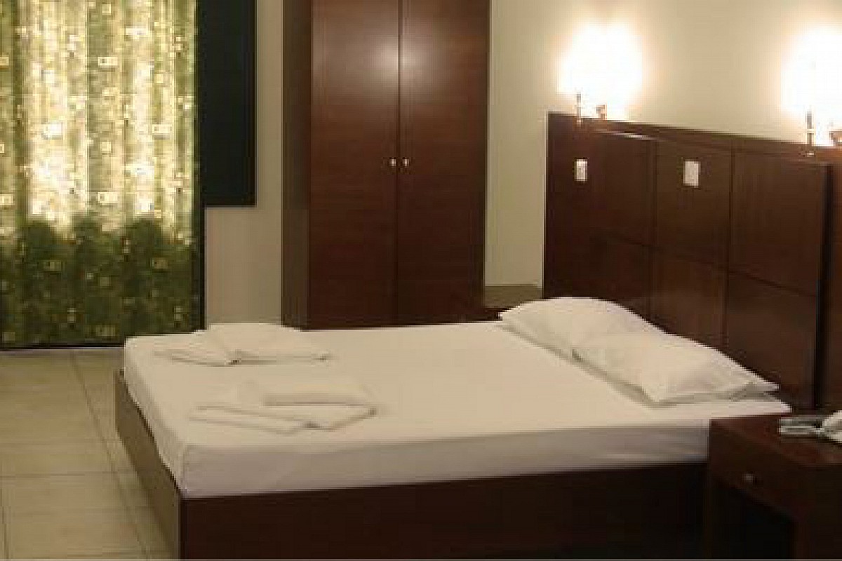 Hotel Kyra Panagia - Kyra Panagia