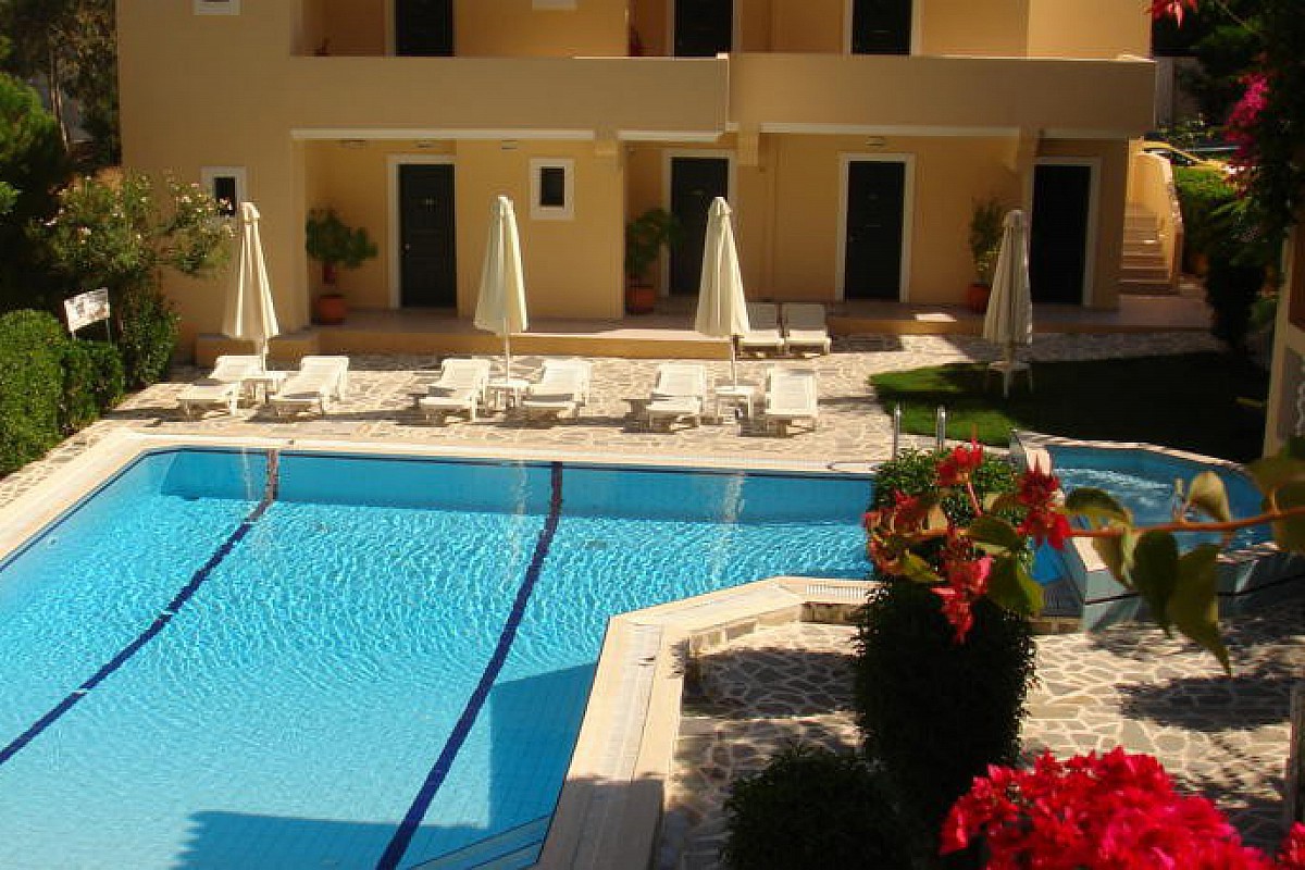 Hotel Kyra Panagia - Kyra Panagia