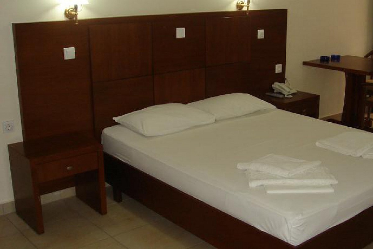 Hotel Kyra Panagia - Kyra Panagia
