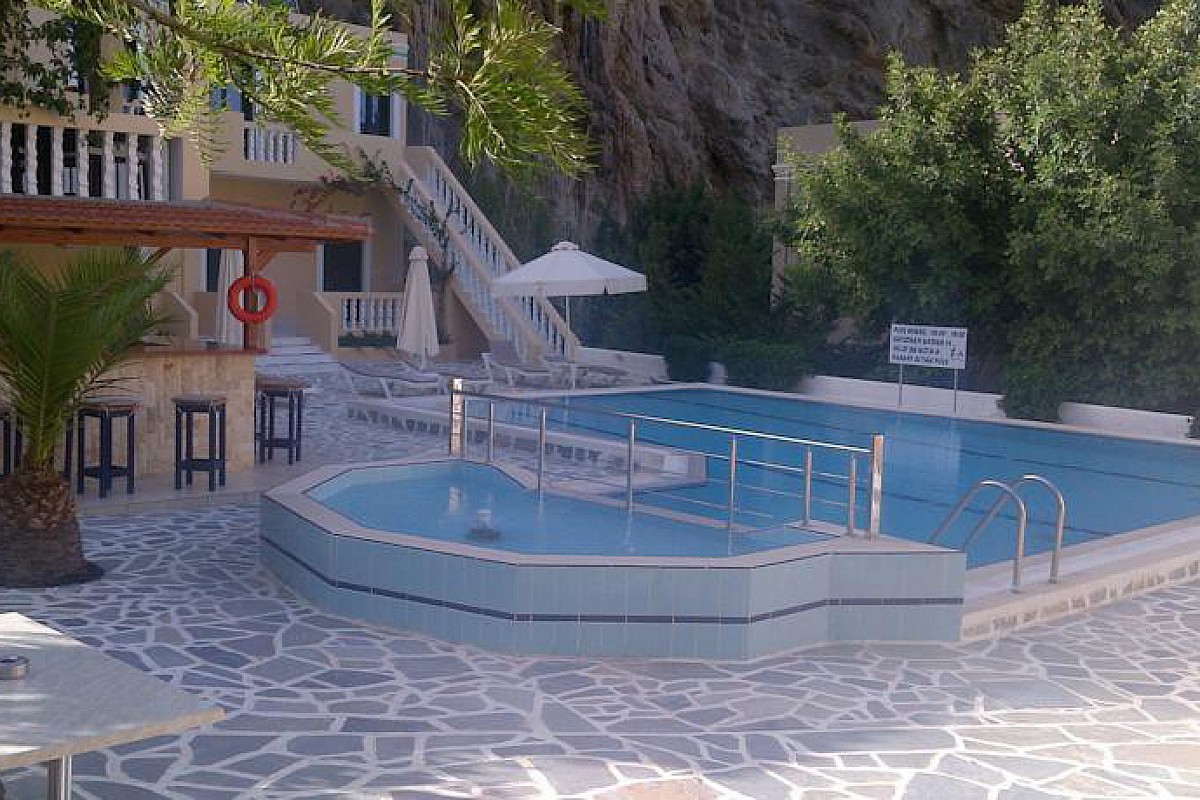 Hotel Kyra Panagia - Kyra Panagia
