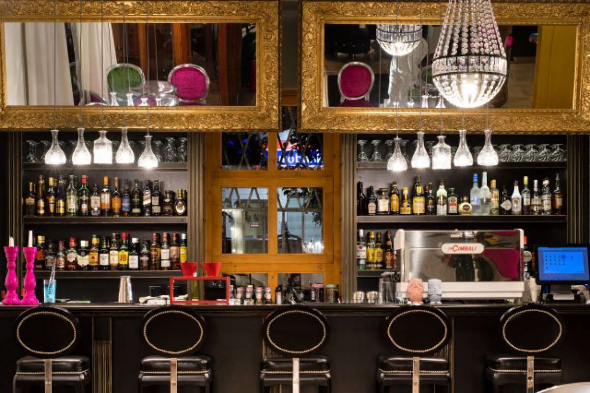 A For Art Design Hotel - Limenas