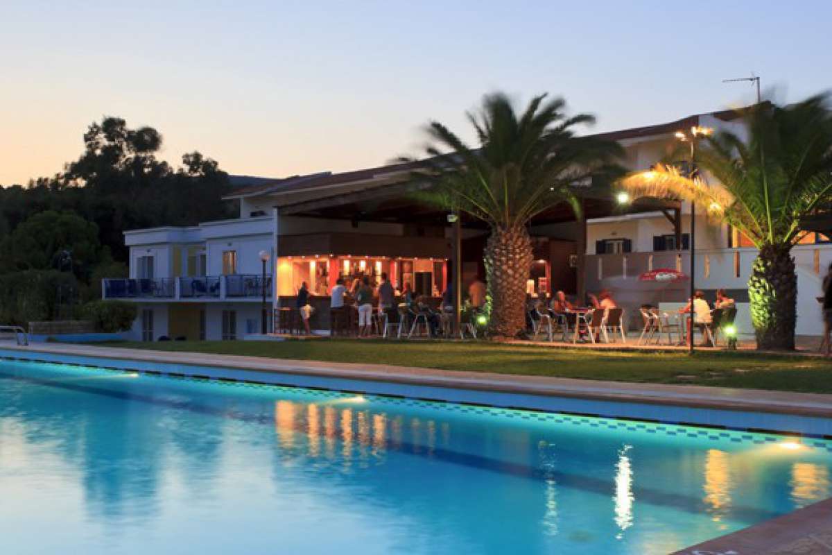 Hotel Saint Nicholas - Mykali