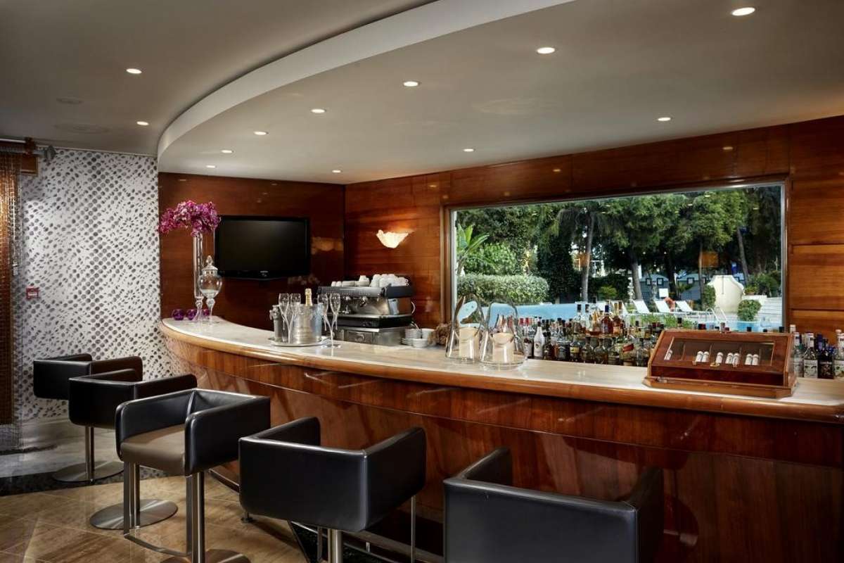 Rhodos Park Suites & Spa