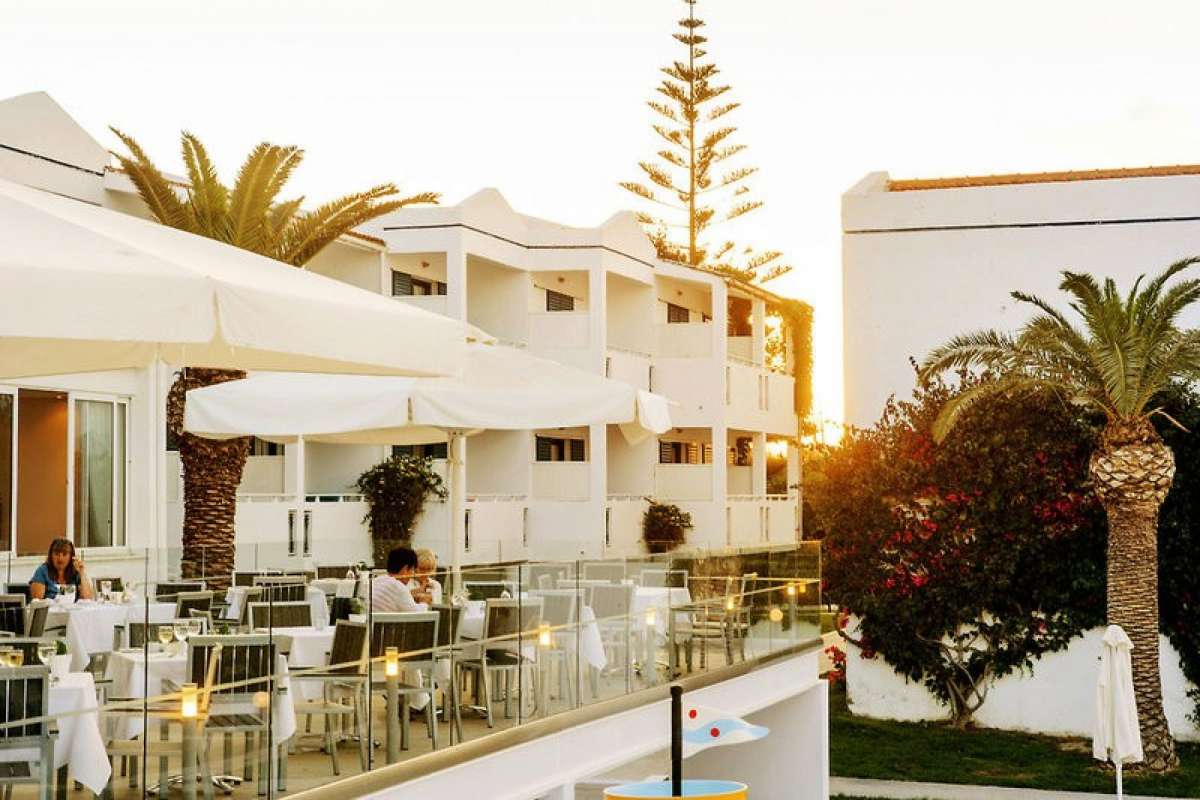 Hotel Sentido Louis Plagos Beach