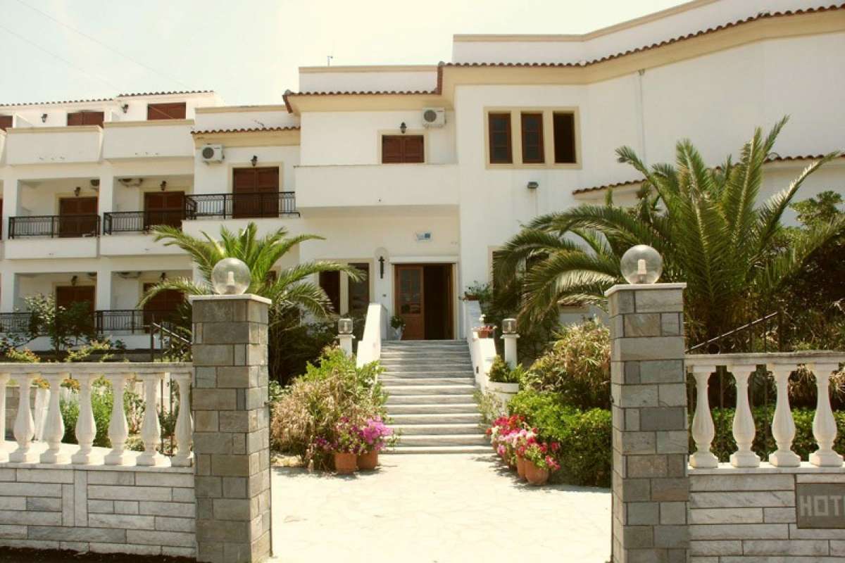 Belle Helene Beach Hotel