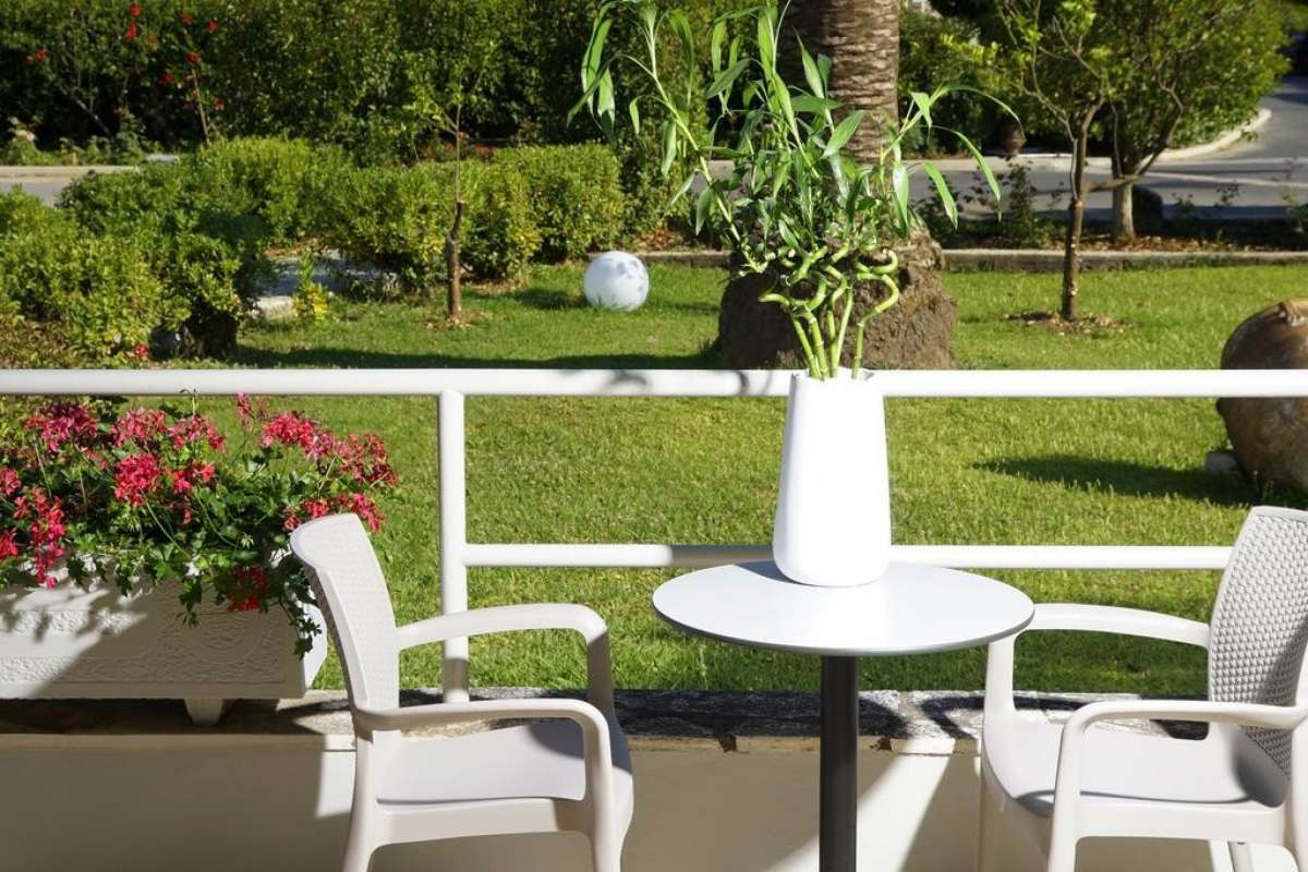 Acharavi Beach Hotel