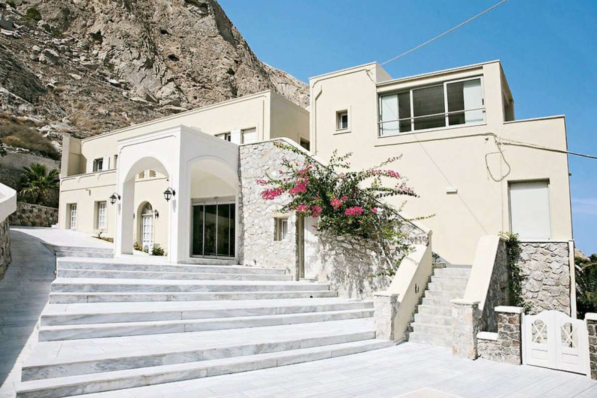 Antinea Suites & Spa - Kamari