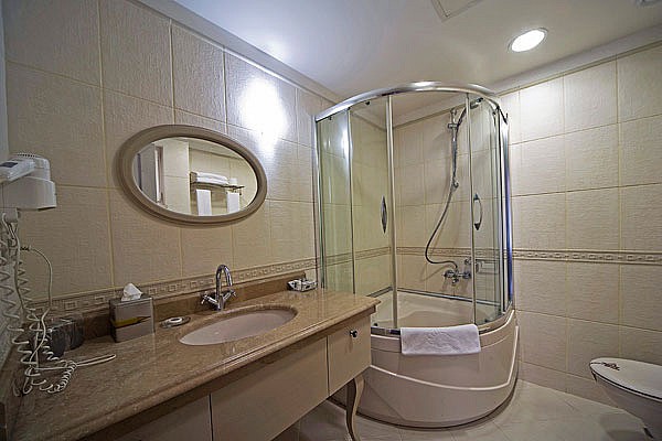 Hotel Faros
