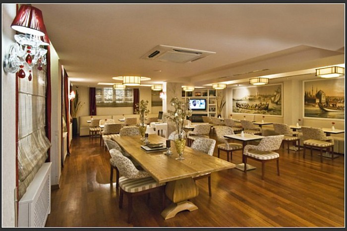 Amira Hotel