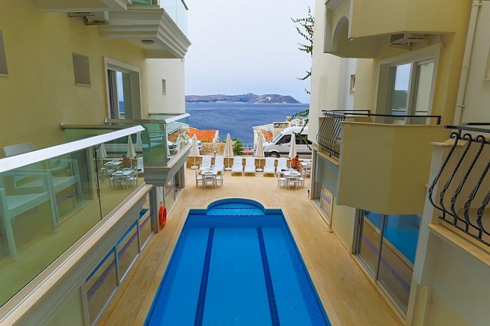 Hotel Linda  