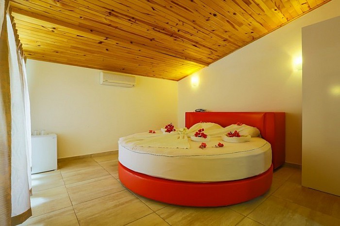Hotel Linda  