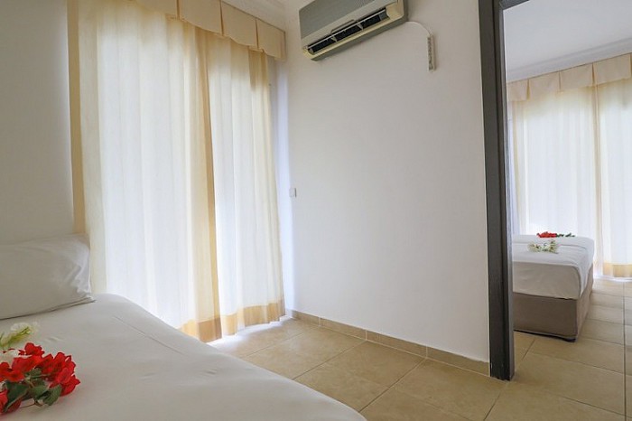 Hotel Linda  