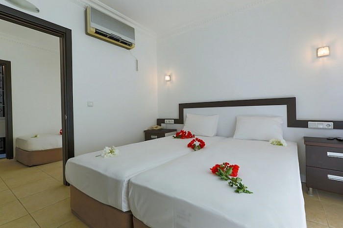 Hotel Linda  