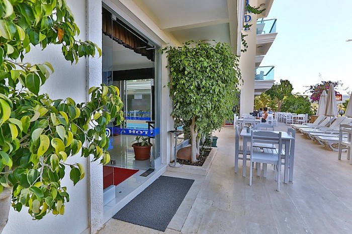 Hotel Linda  