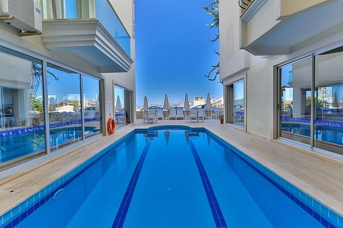 Hotel Linda  