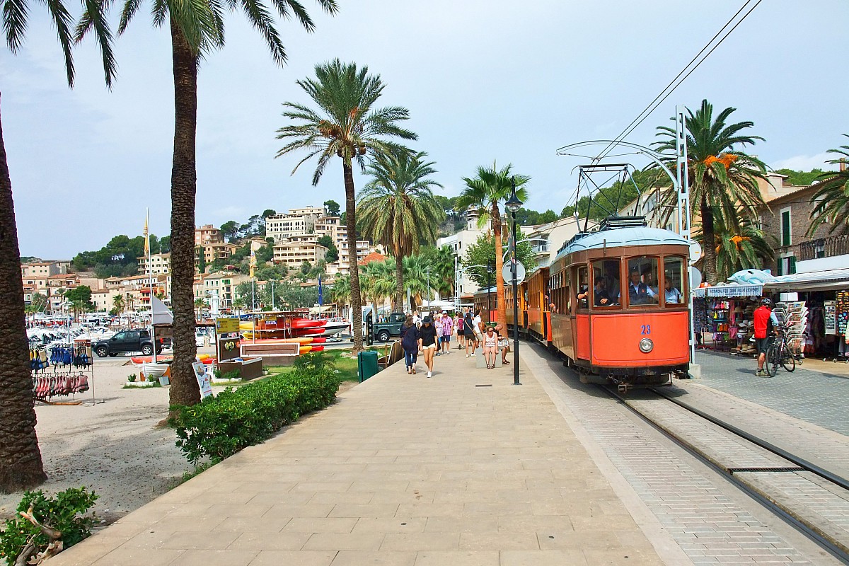 Der Westen mit Tramuntanagebirge Der Westen mit Tramuntanagebirge